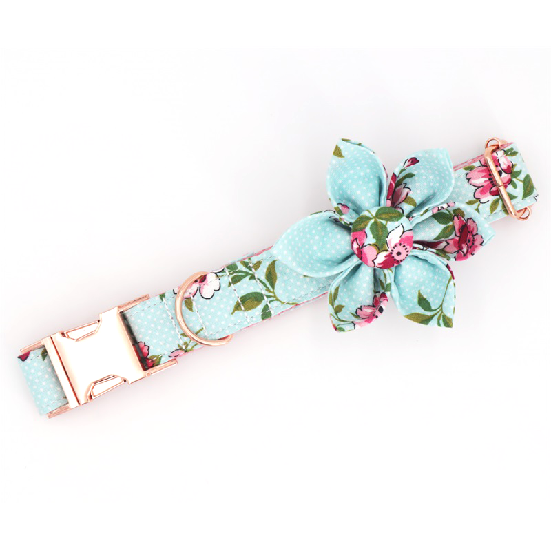 collar_flower_7d751fb3-c080-4b78-8fa6-6a4d1b0151bb.png